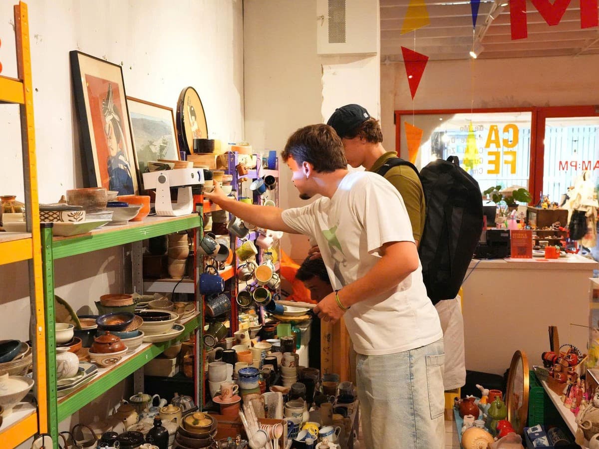 Why Alleyway Cafés Are Growing in Ho Chi Minh City
