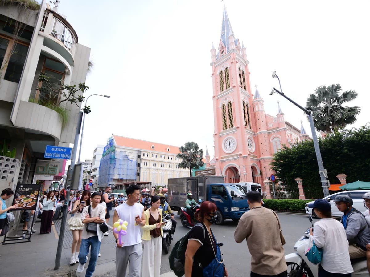 How Tan Dinh’s Pink Church Made the Area a Tourist Hotspot