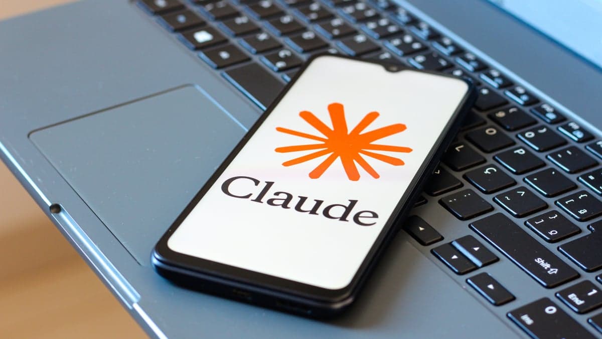 Anthropic Brings Claude Cowork to Mobile and Web