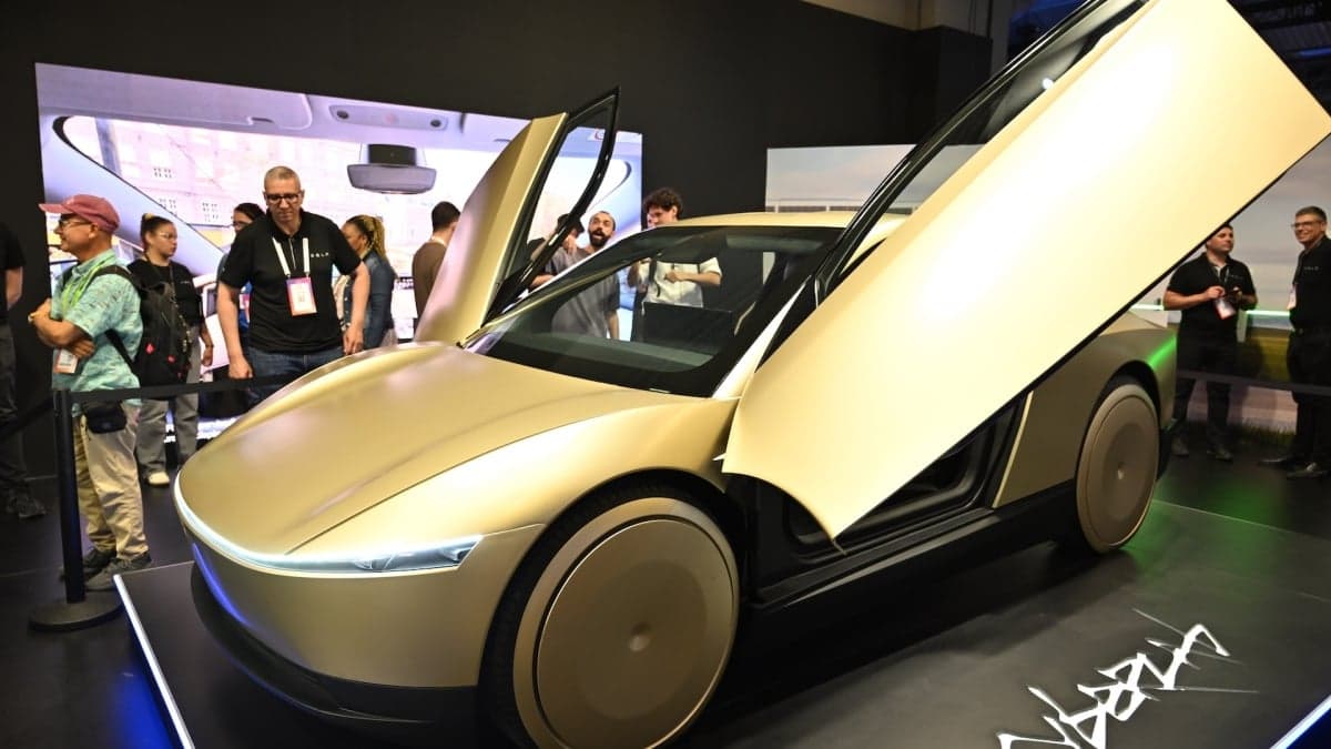 Why NHTSA Opened an Investigation Right After Tesla’s Cybercab Launch