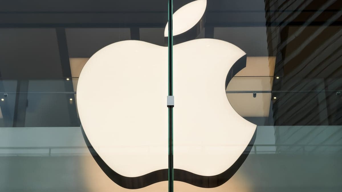 Apple’s Foldable iPhone Ultra Could Redefine the Market and Consumer Choices
