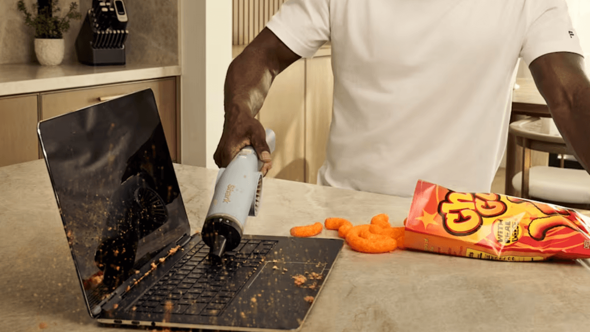 Shark BlastBoss: A $150 Tool for Cleaning Hard-to-Reach Areas