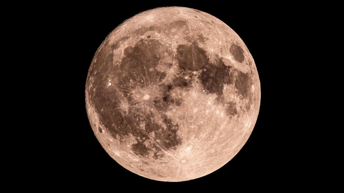 Moon Phase for August 1