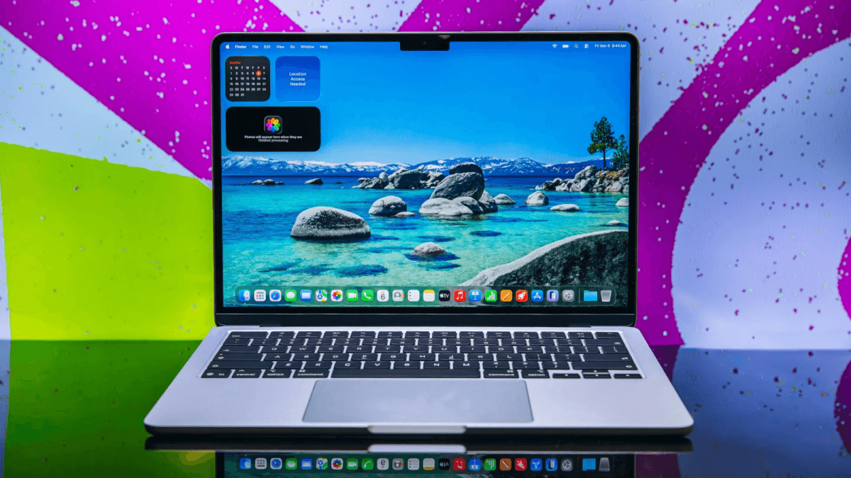The Best MacBook to Buy in 2026: A Comparison