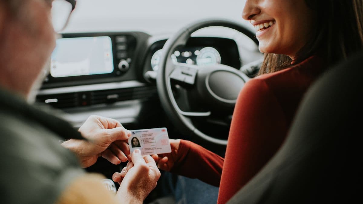 New DVLA update on medical driving licence waiting times - who qualifies for help