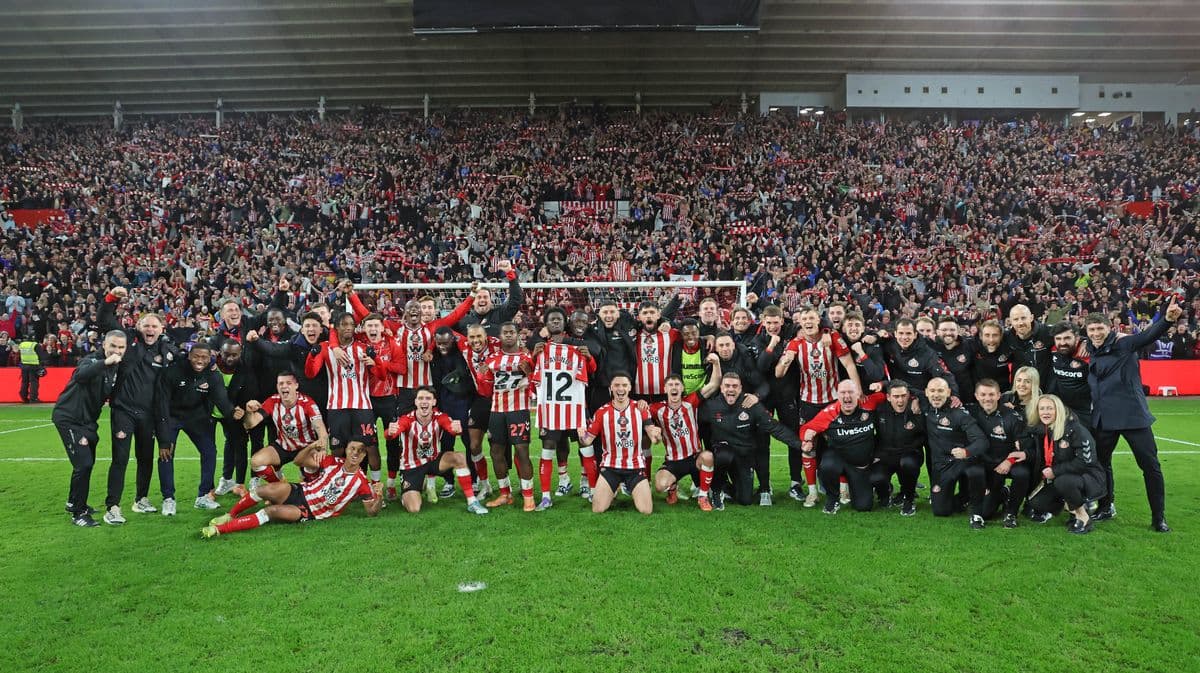 'I played for Newcastle but I'm all for Sunderland's visitors jab and ruthless team photo'