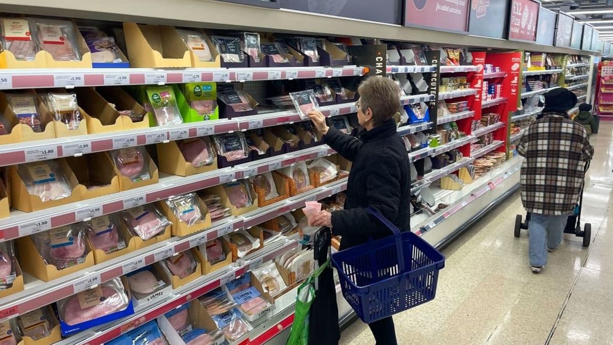 Savvy shopper gets £10.60 worth of food for £3.95 in meal deal 'chaos combo'
