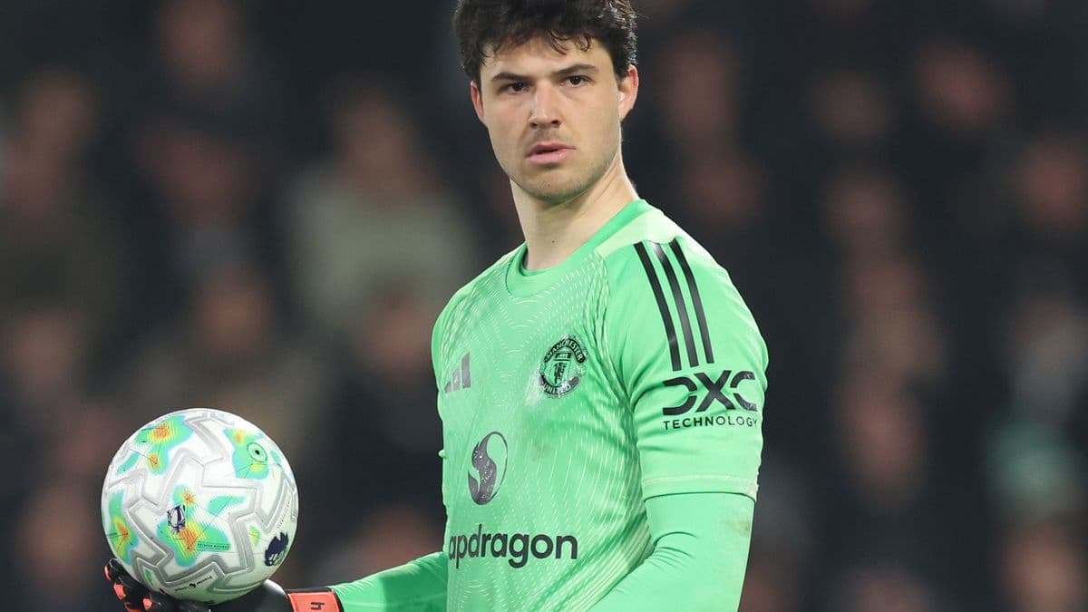 Senne Lammens shares details of direct message from Michael Carrick to Manchester United dressing room