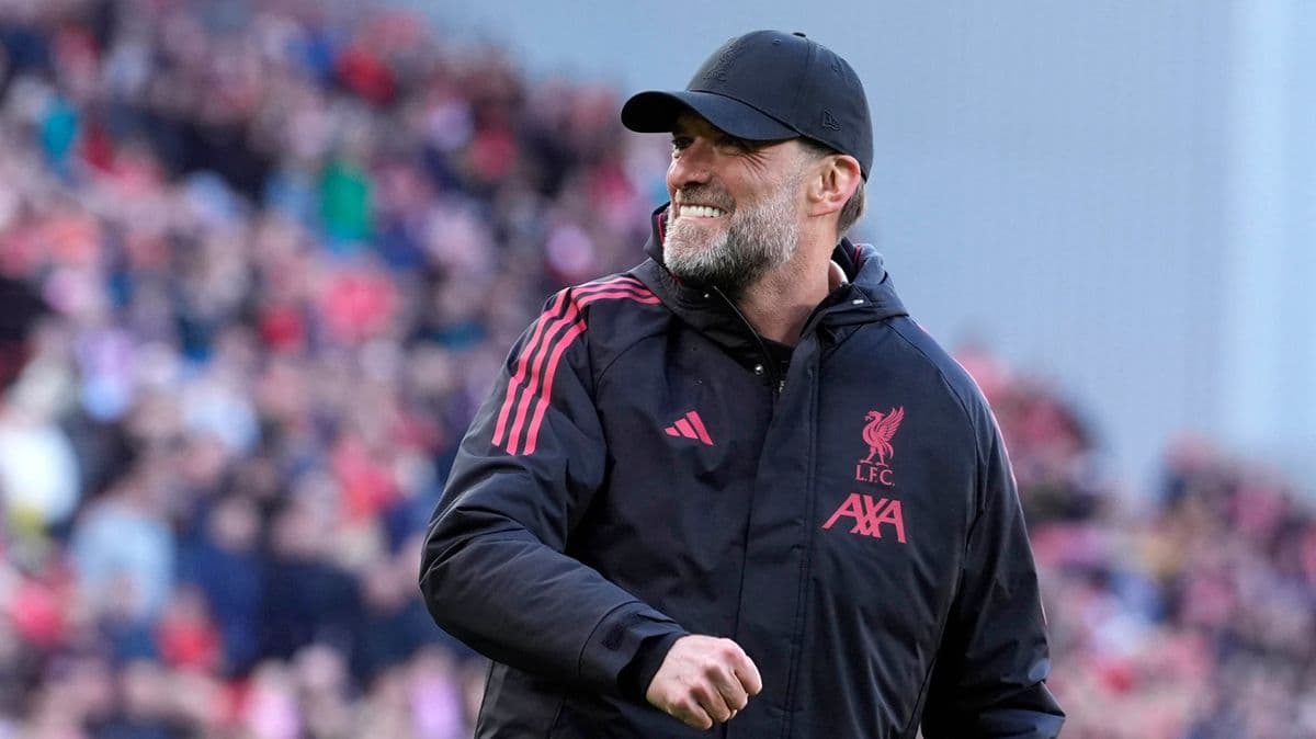 Jurgen Klopp shares his thoughts on a unique Anfield return with a special moment involving Kenny Dalglish