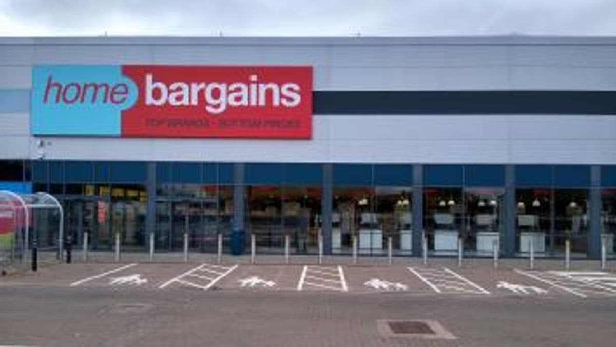Home Bargains offers a travel set for £60, down from £150