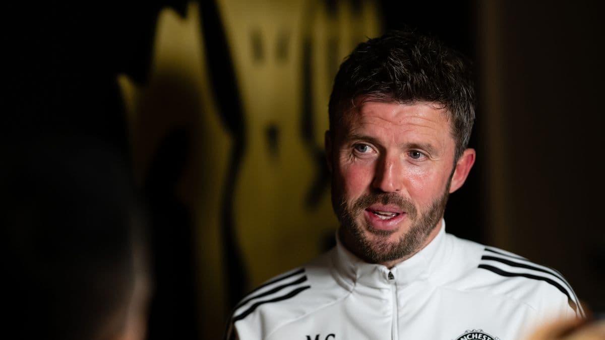 Four Transfers Manchester United Can Complete Easily Due to Hidden Contract Clauses