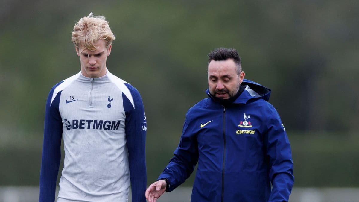 Roberto De Zerbi Starts Work to Save Tottenham from Relegation