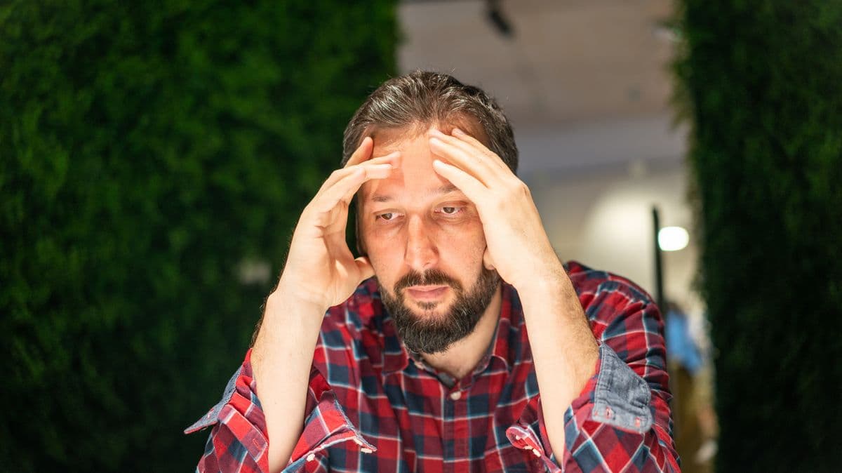 Five signs your weight has less to do with diet and more with one common condition