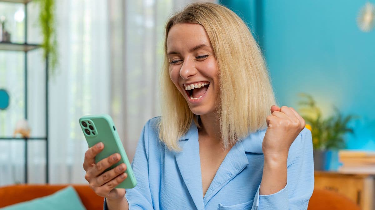 Someone with £270 in Premium Bonds wins £100,000