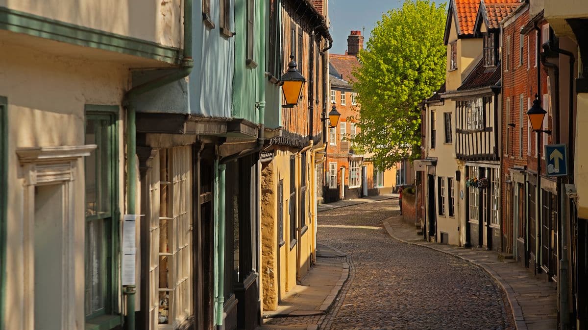 A UK City Full of Bookshops and Tearooms