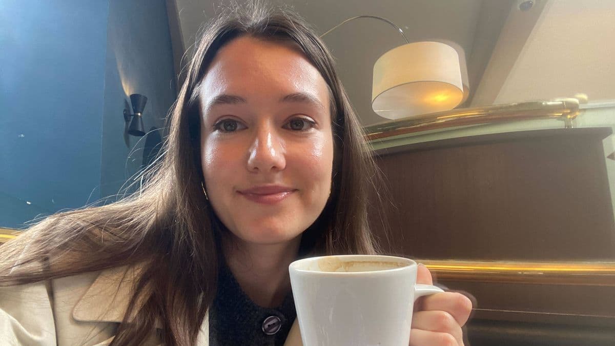 I tried my first Wetherspoon full English breakfast and 3 things surprised me