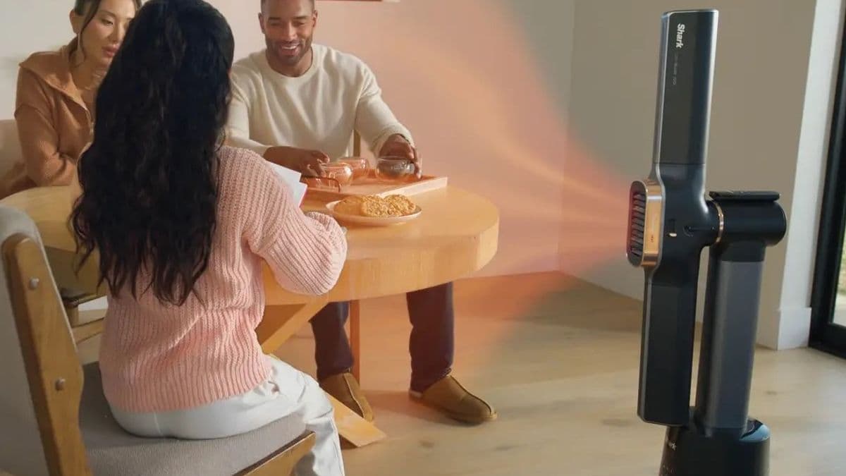Shark's Hot and Cold Fan is Great for Unpredictable Weather