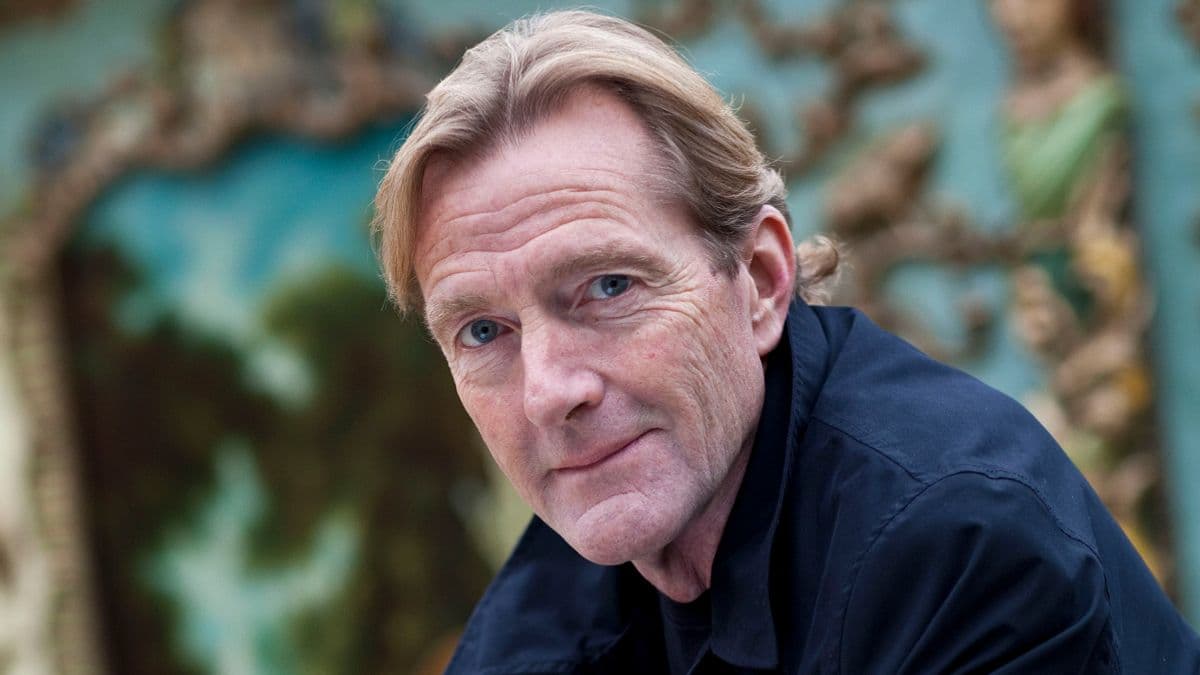 Author Lee Child Helps Prisoners Read to Reduce Crime
