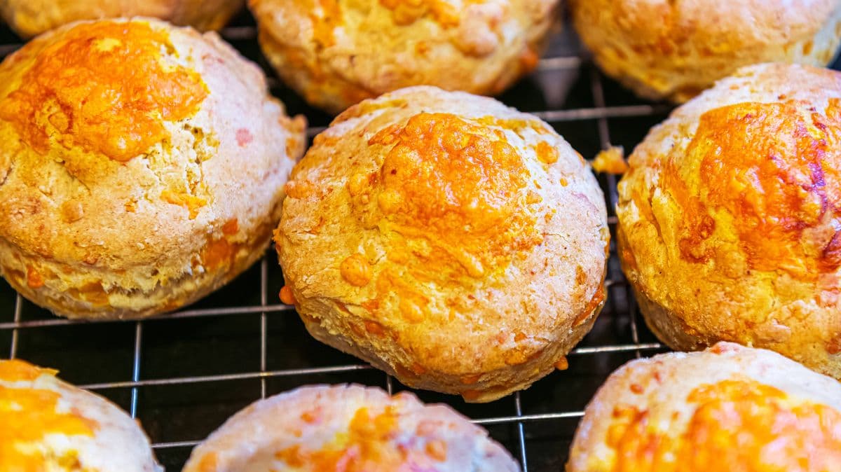 Easy Homemade Scones with 3 Ingredients