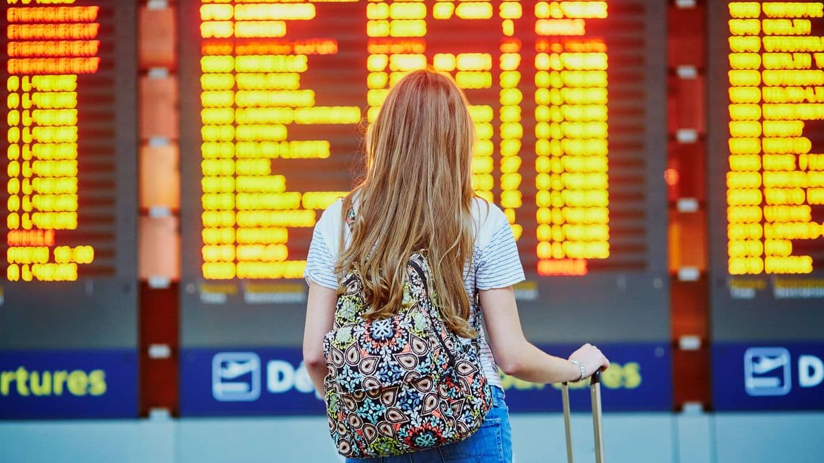 Ryanair Passenger Shares 3 Tricks to Avoid Baggage Fees