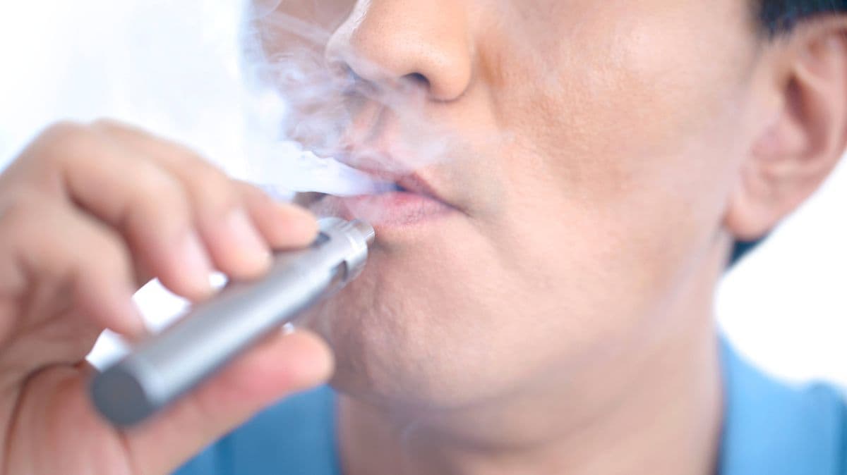 UK Vapers Warned of Heatwave Risks