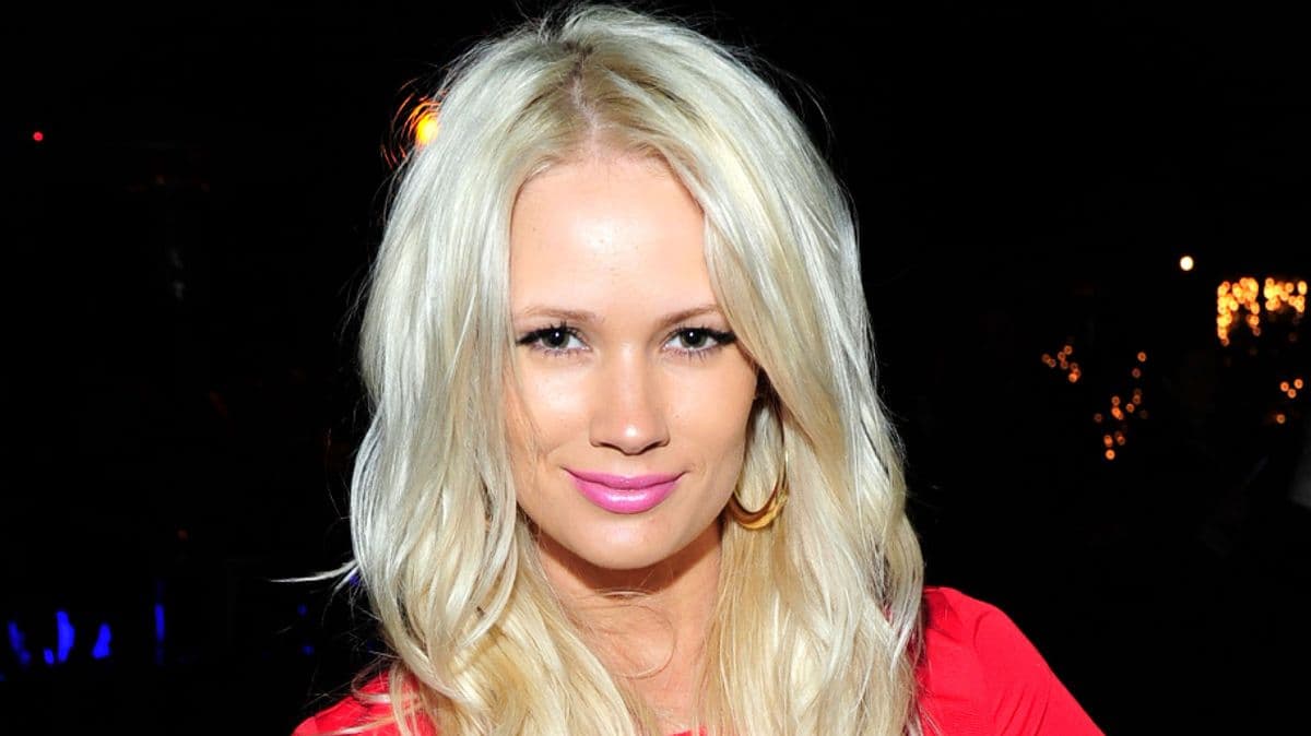 Lauren Bennett's Father Shares a Sad Message After Her Death