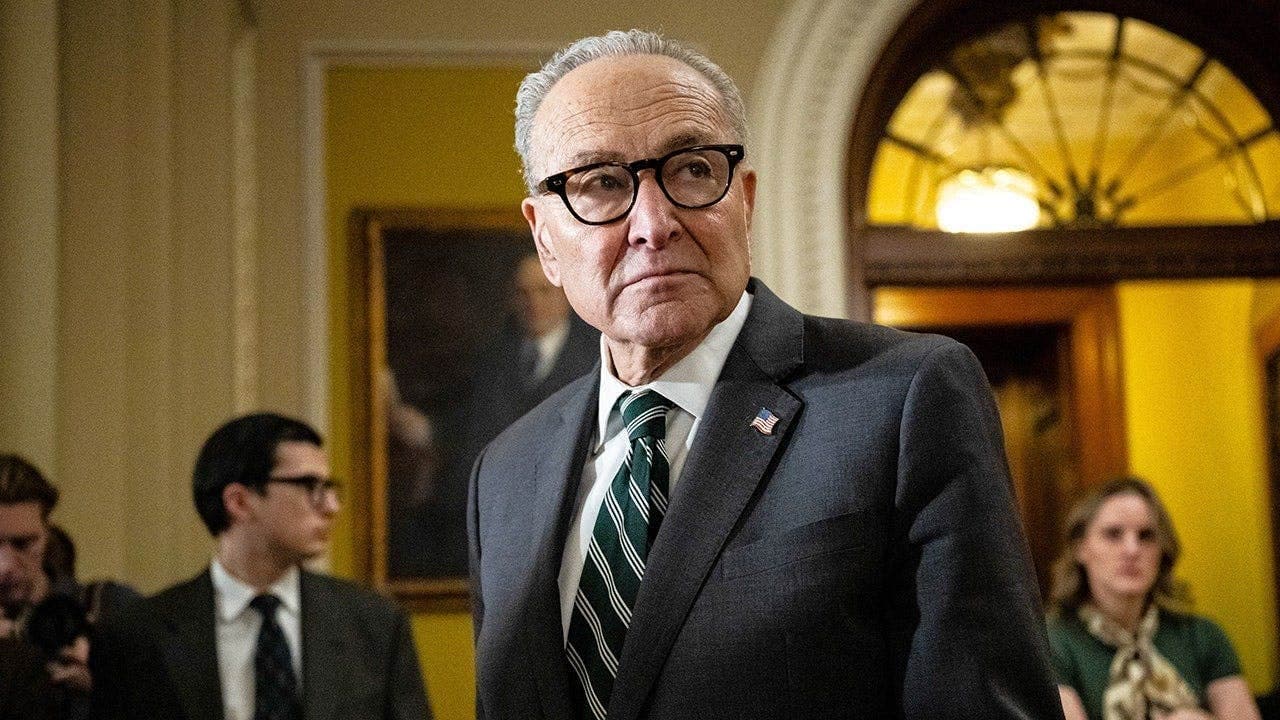 Schumer Agrees, Helping Republicans Avoid Government Shutdown
