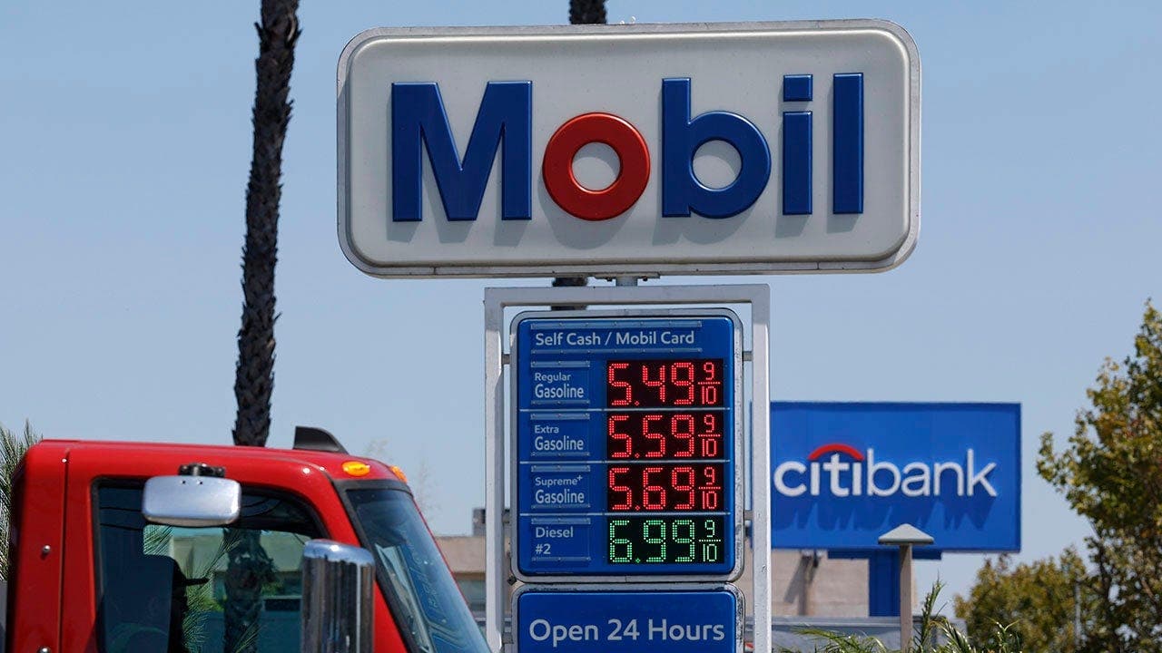 Why Higher Prices May Not Hurt Republicans