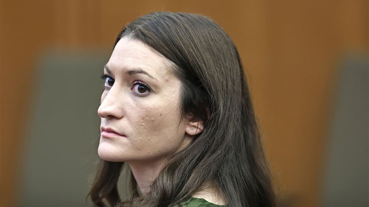 Judge Declares Mistrial After Deadlocked Jury, Gives Defense One‑Hour Emergency Stay
