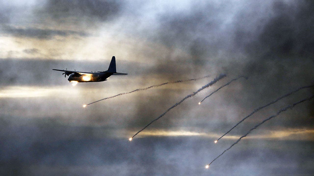 Israeli defense minister warns Turkey of risky moves in Syria